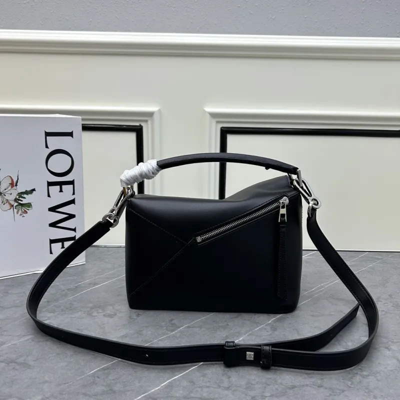 LOEWE Black Crossbody Bag 062206 - Image 3