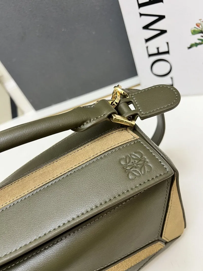 LOEWE 1H8915 Olive Green Puzzle Handbag 24cm - Image 5