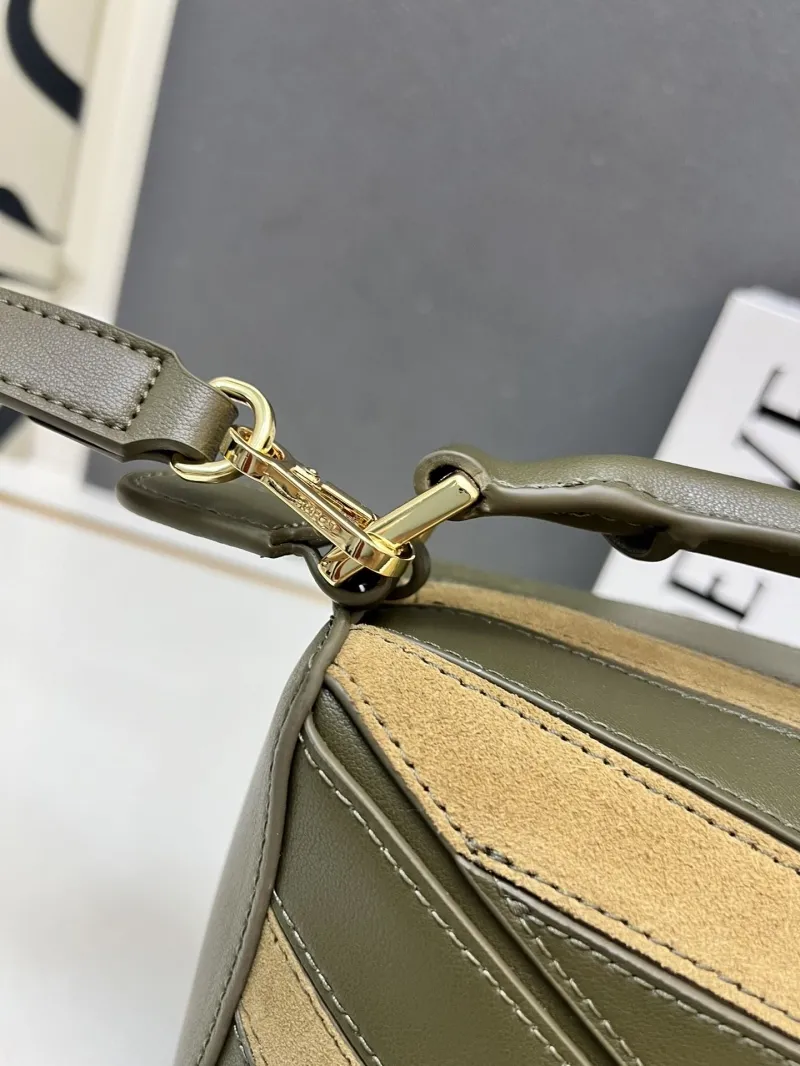 LOEWE 1H8915 Olive Green Puzzle Handbag 24cm - Image 7