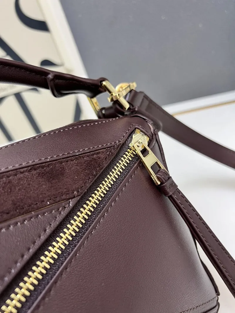LOEWE 1H8915 Dark Brown Leather Handbag 24cm - Image 6