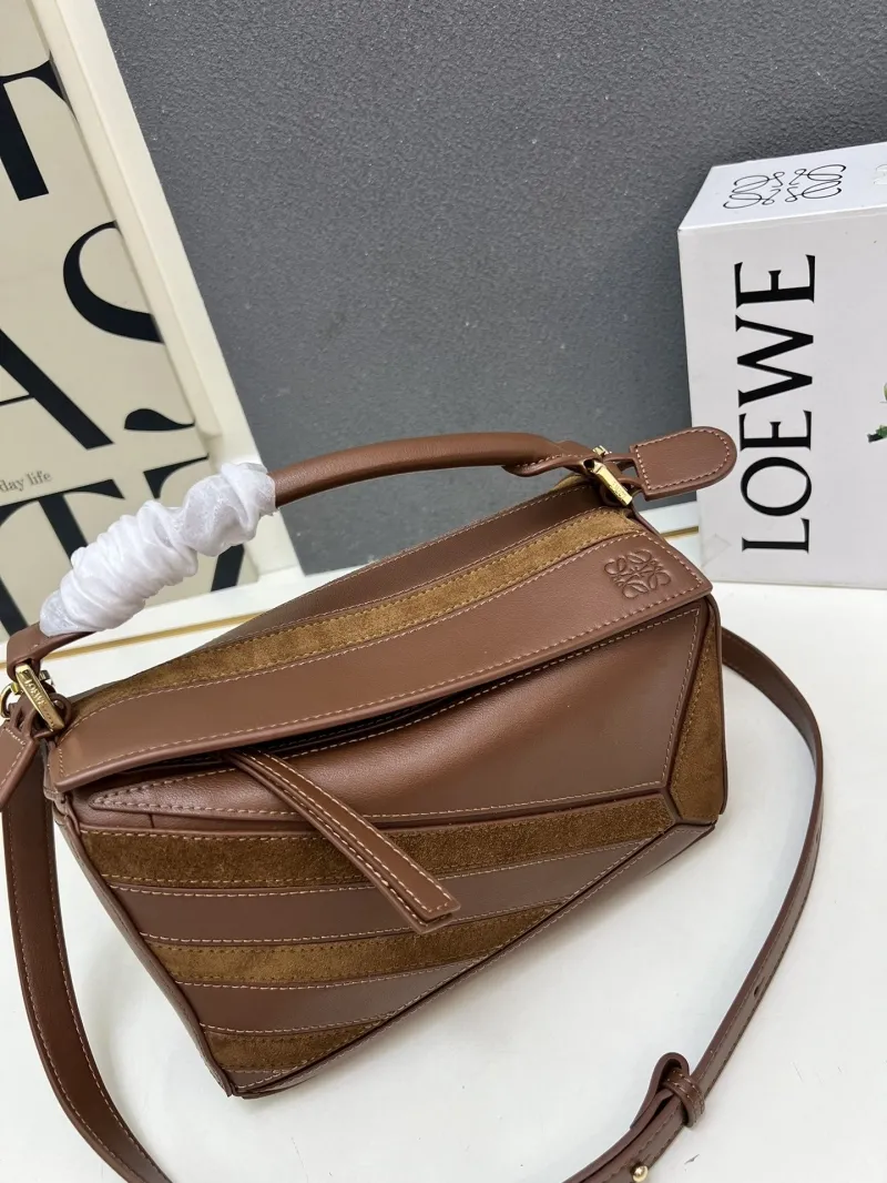 LOEWE 1H8915 Brown Leather Suede Handbag 24cm - Image 4