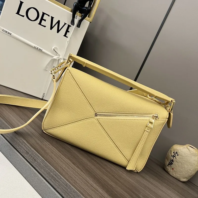LOEWE Pale Yellow Leather Crossbody Handbag - Image 3