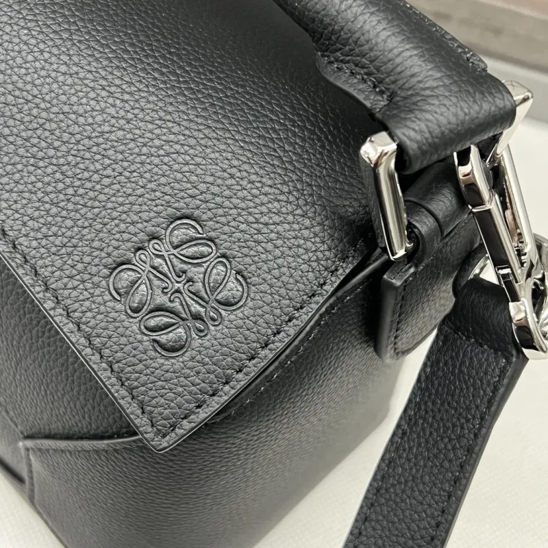 Loewe Black Leather Crossbody Handbag - Image 5