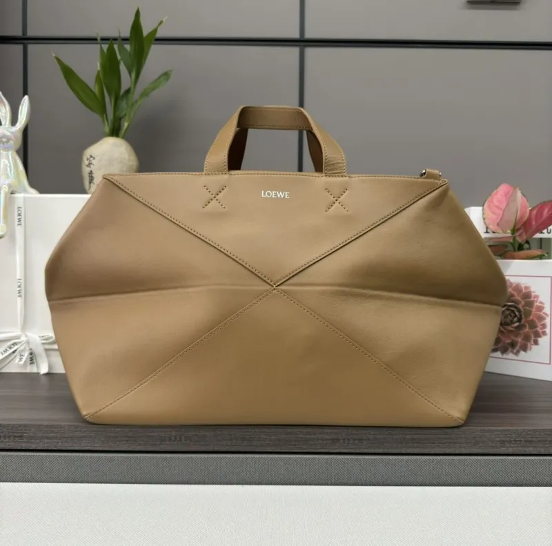 Loewe Handle Bags-182