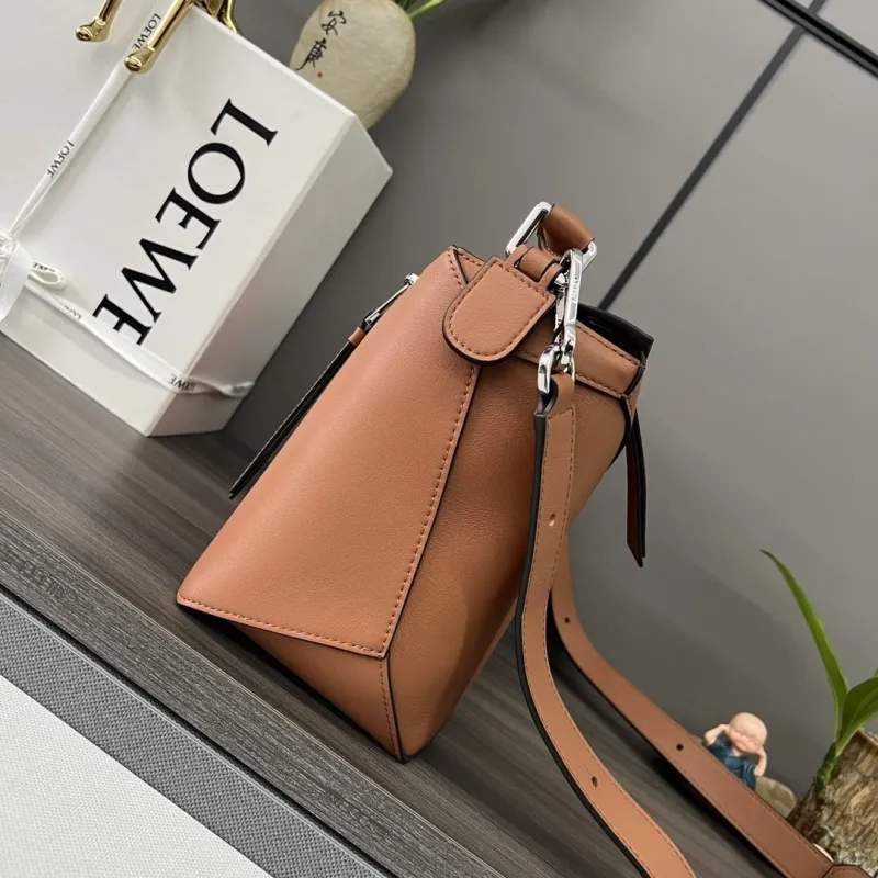 Alternative view of Loewe Handle Bags-183