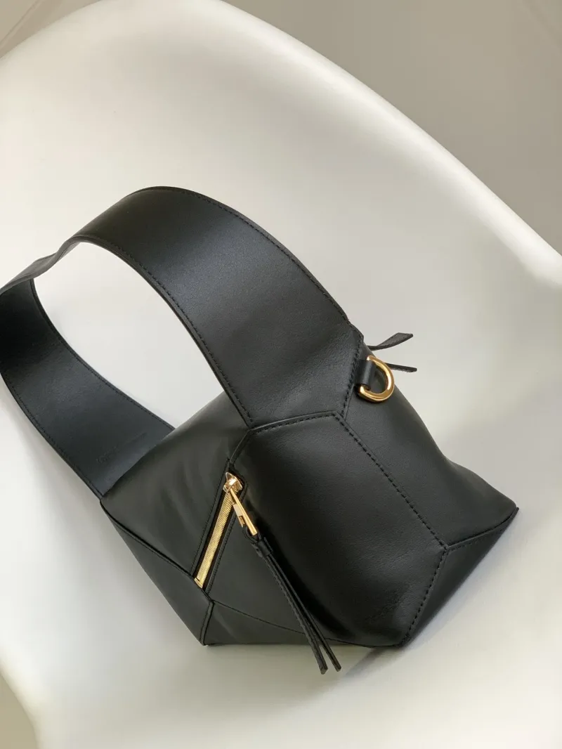 Alternative view of Loewe Black Leather Shoulder Bag