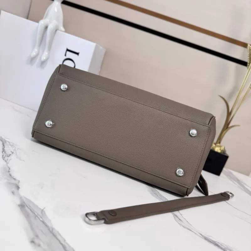 LOEWE Taupe Leather Handle Shoulder Bag 198 - Image 4