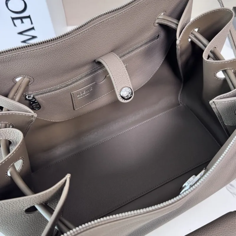 LOEWE Taupe Leather Handle Shoulder Bag 198 - Image 8