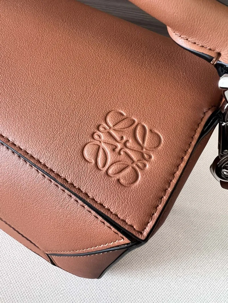 Loewe Tan Puzzle Crossbody Bag - Image 5