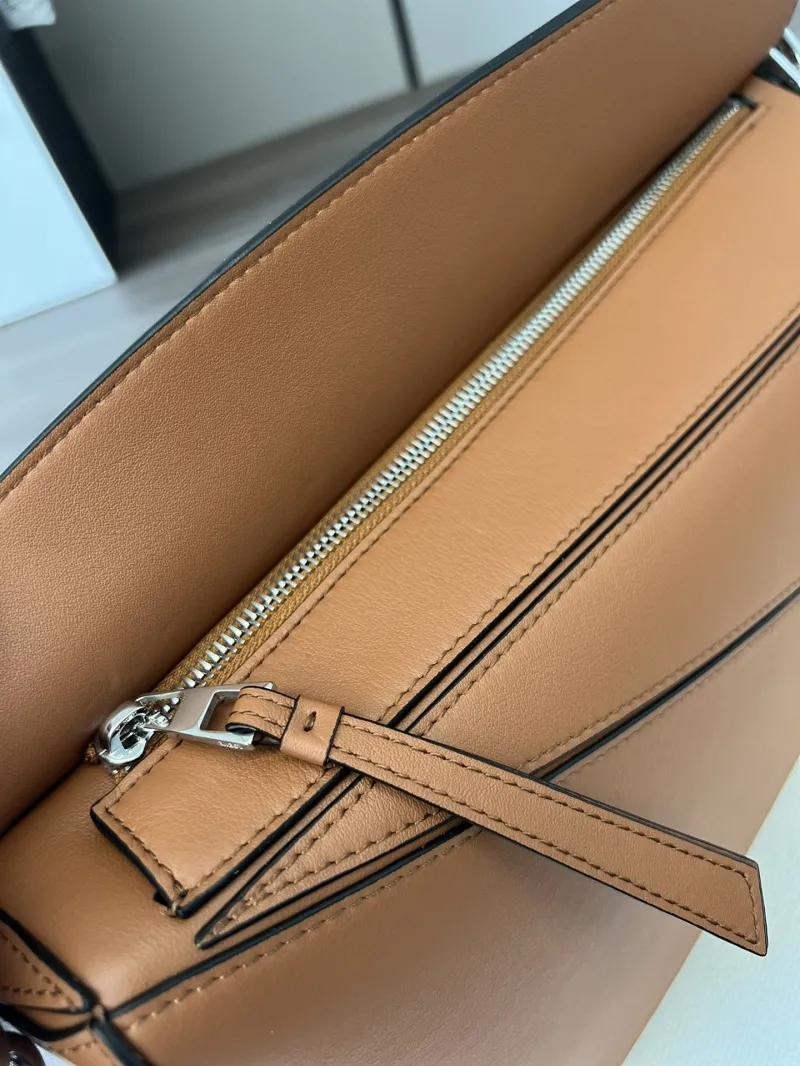 Loewe Tan Puzzle Crossbody Bag - Image 8