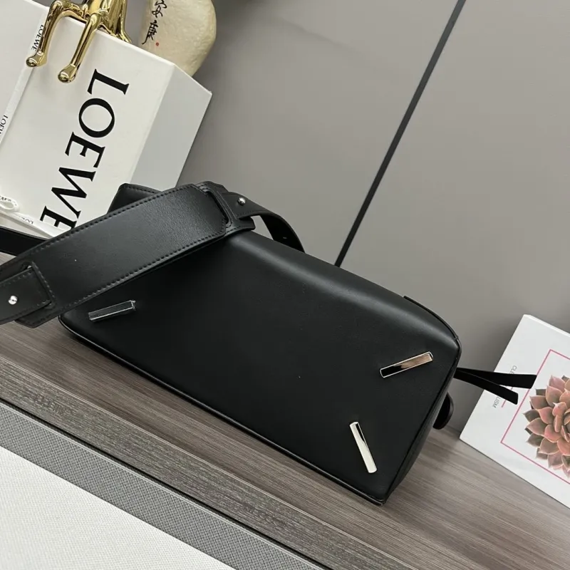 Loewe Black Leather Handle Bag 207 - Image 4