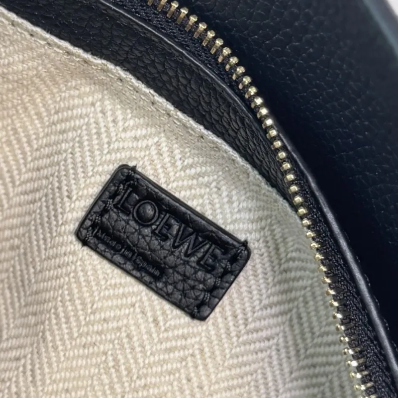 LOEWE Black Leather Crossbody Handbag 209 - Image 9