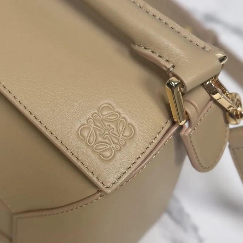 Loewe Beige Leather Handle Crossbody Bag 218 - Image 5