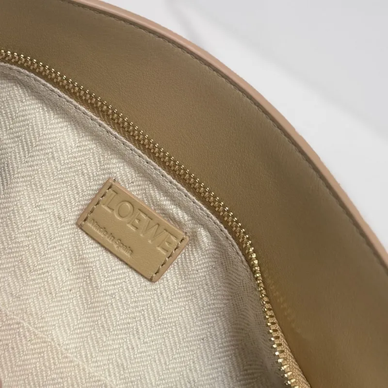 Loewe Beige Leather Handle Crossbody Bag 218 - Image 9