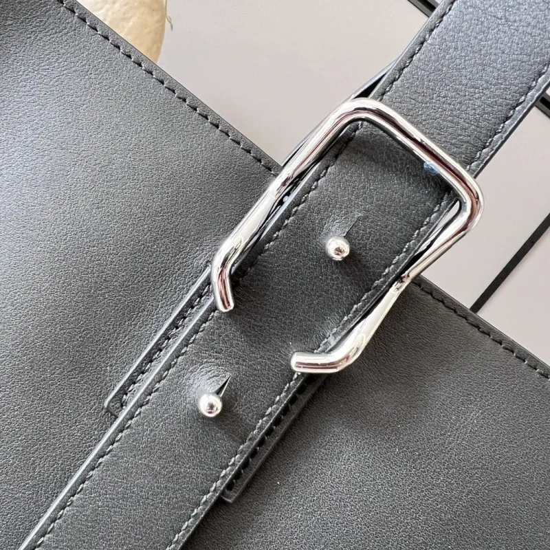 Loewe Black Leather Tote Bag - Image 5