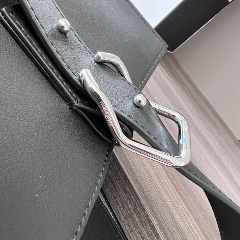 Loewe Black Leather Tote Bag - Image 7