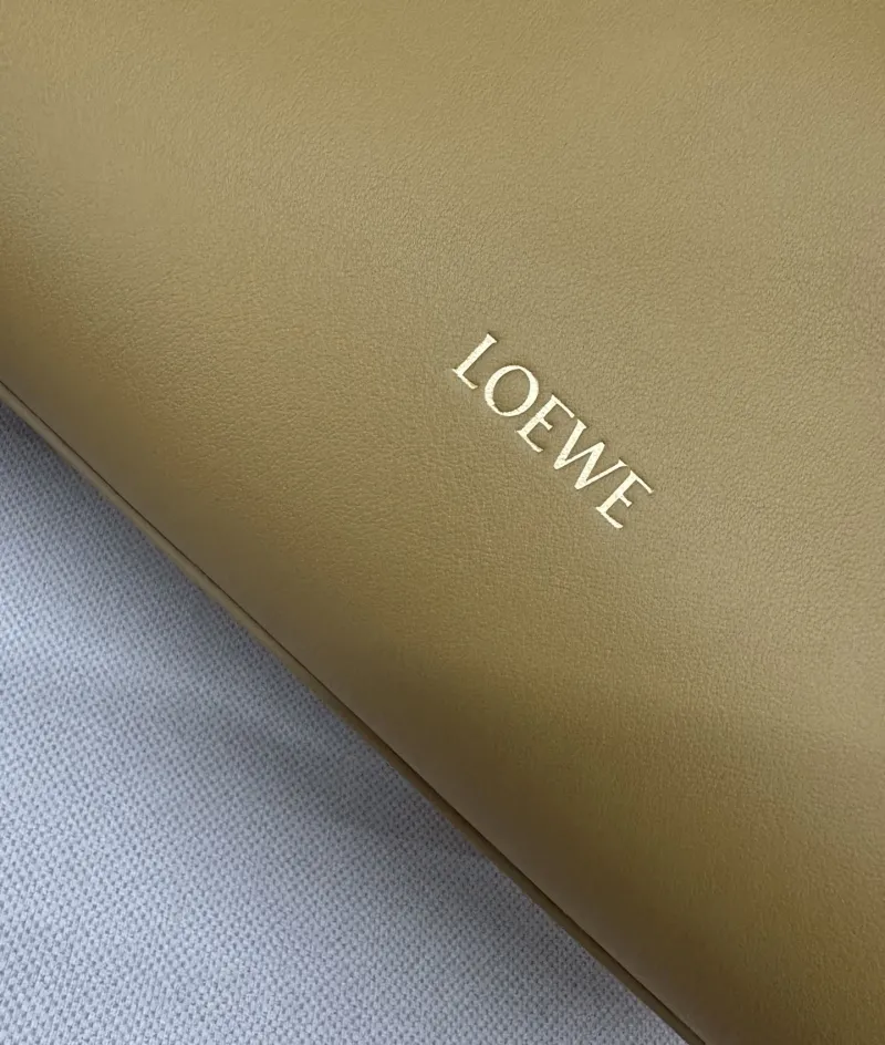 LOEWE Yellow Leather Handbag Model 226 - Image 5