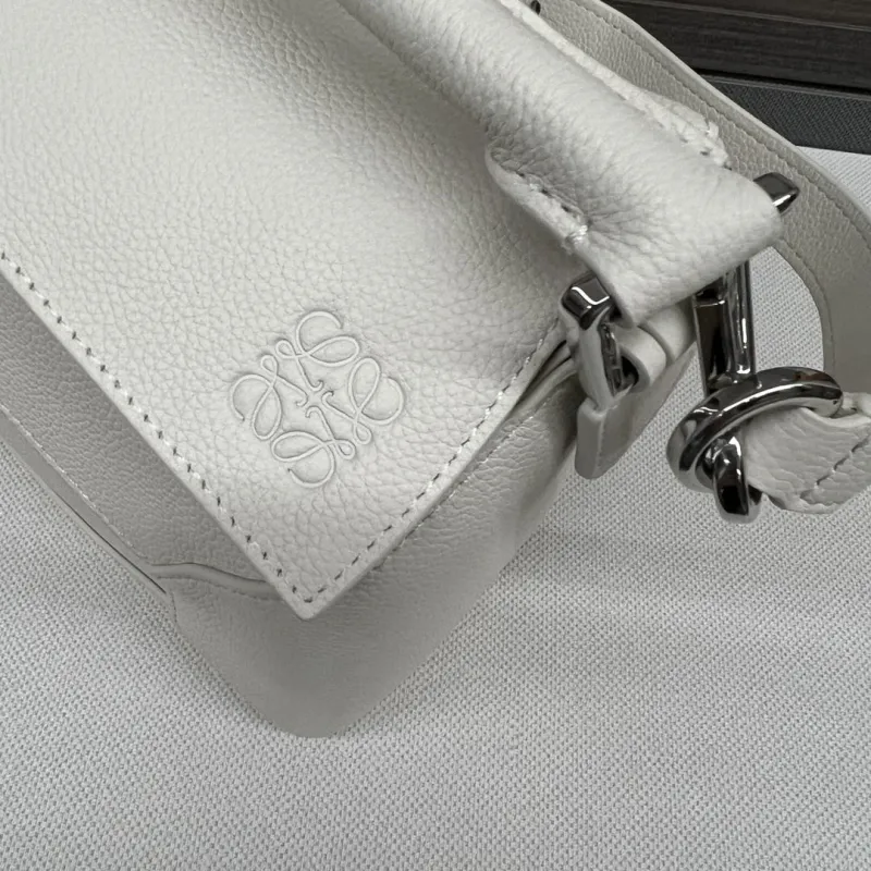 Loewe White Leather Crossbody Bag 243 - Image 5