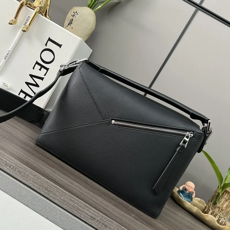 Loewe Black Leather Crossbody Handbag 246 - Image 3