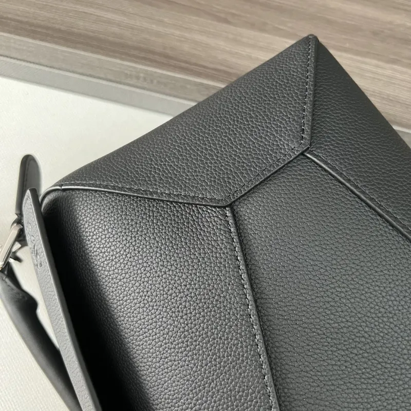 Loewe Black Leather Crossbody Handbag 246 - Image 6