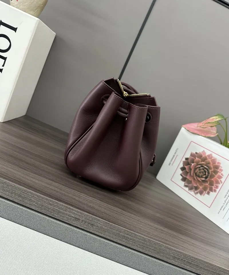 LOEWE Burgundy Leather Handbag with Shoulder Strap - Image 3