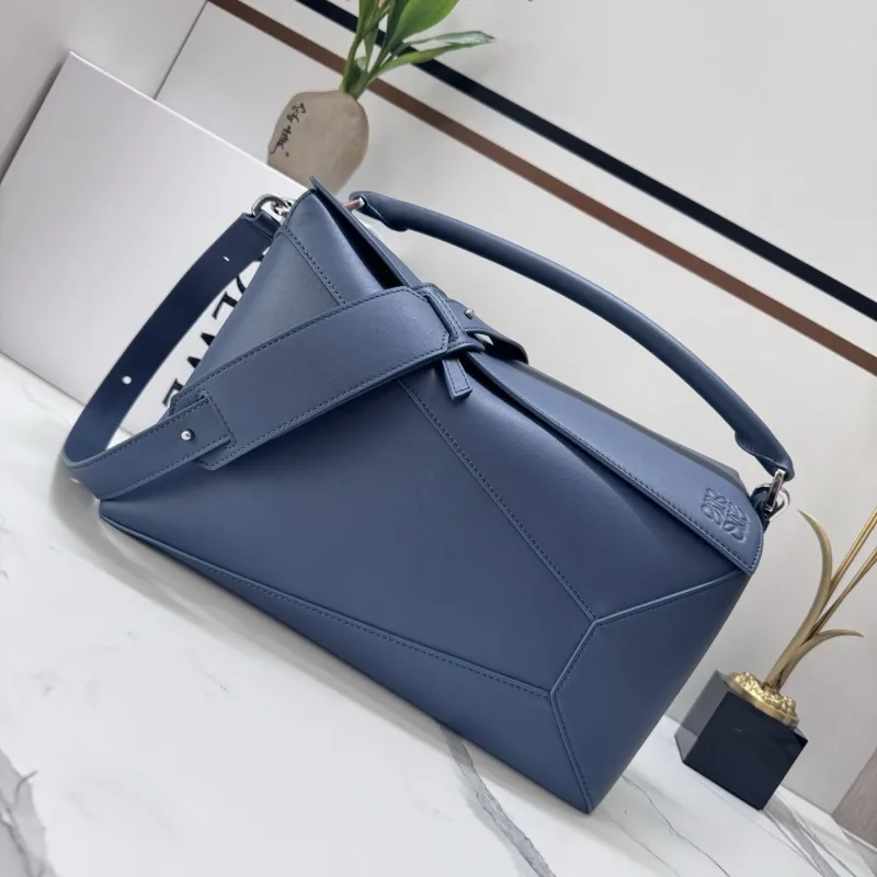 Loewe Blue Leather Shoulder Bag 251