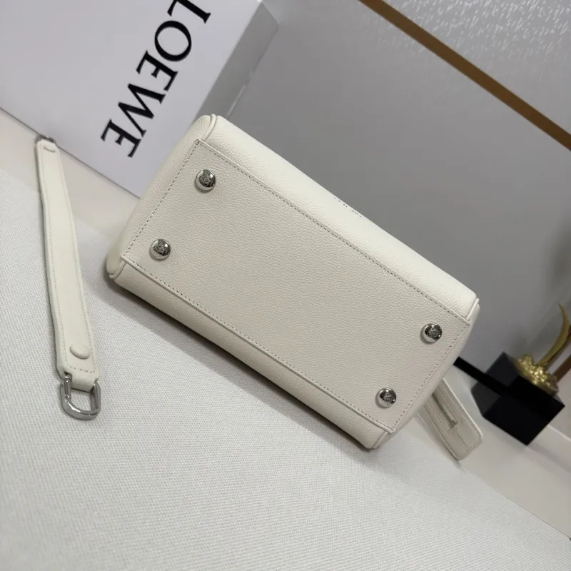 LOEWE White Leather Handbag SKU 256 - Image 4