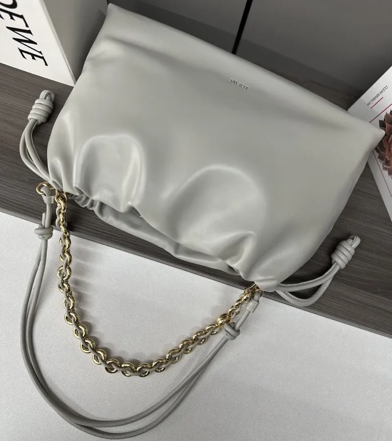 LOEWE Light Gray Drawstring Chain Bucket Bag - Image 5