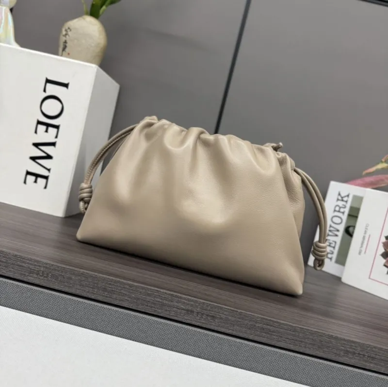 LOEWE Beige Drawstring Chain Pouch Bag 261 - Image 3