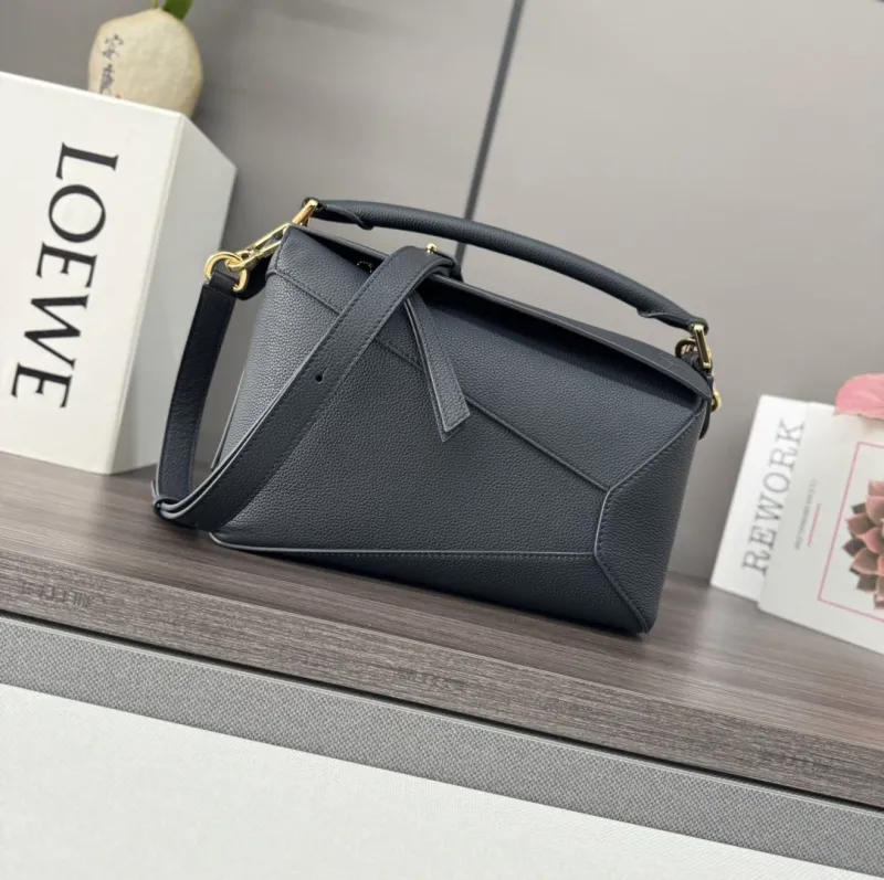 LOEWE Black Handle Bag 265