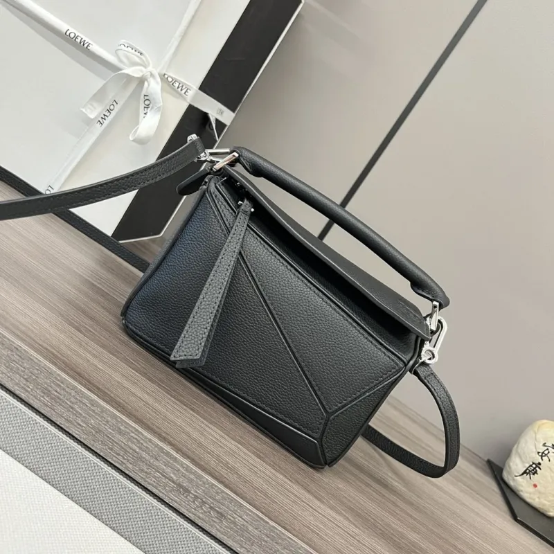 LOEWE Black Leather Crossbody Handbag 271