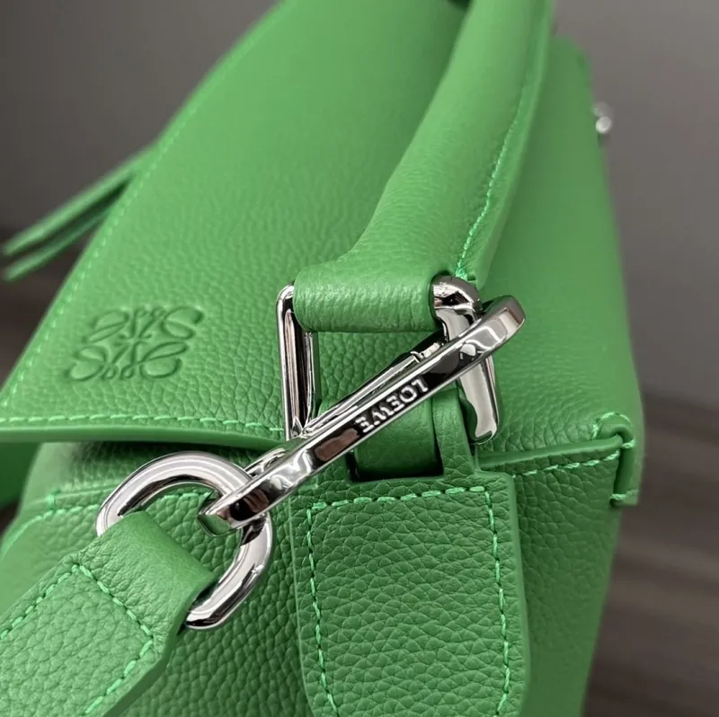 Loewe Green Leather Crossbody Handbag - Image 6