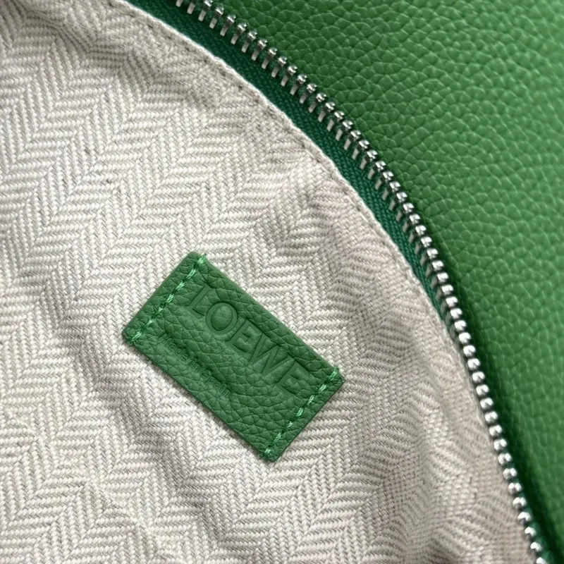 Loewe Green Leather Crossbody Handbag - Image 9