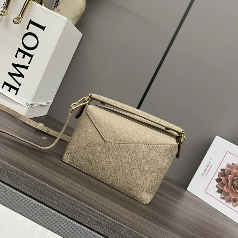Loewe Beige Crossbody Bag 275 - Image 3