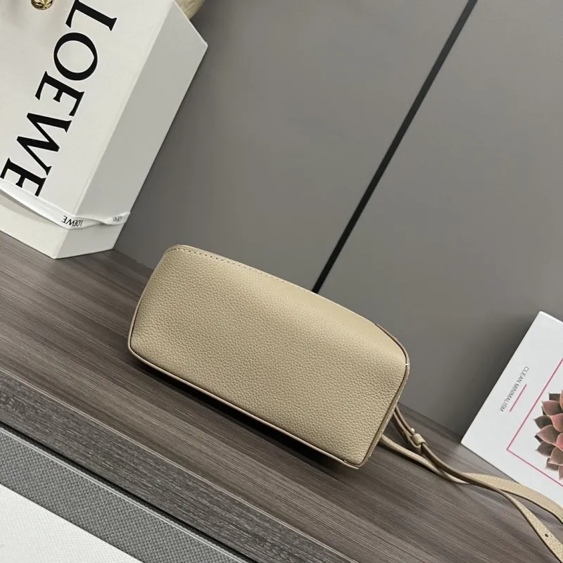 Loewe Beige Crossbody Bag 275 - Image 4