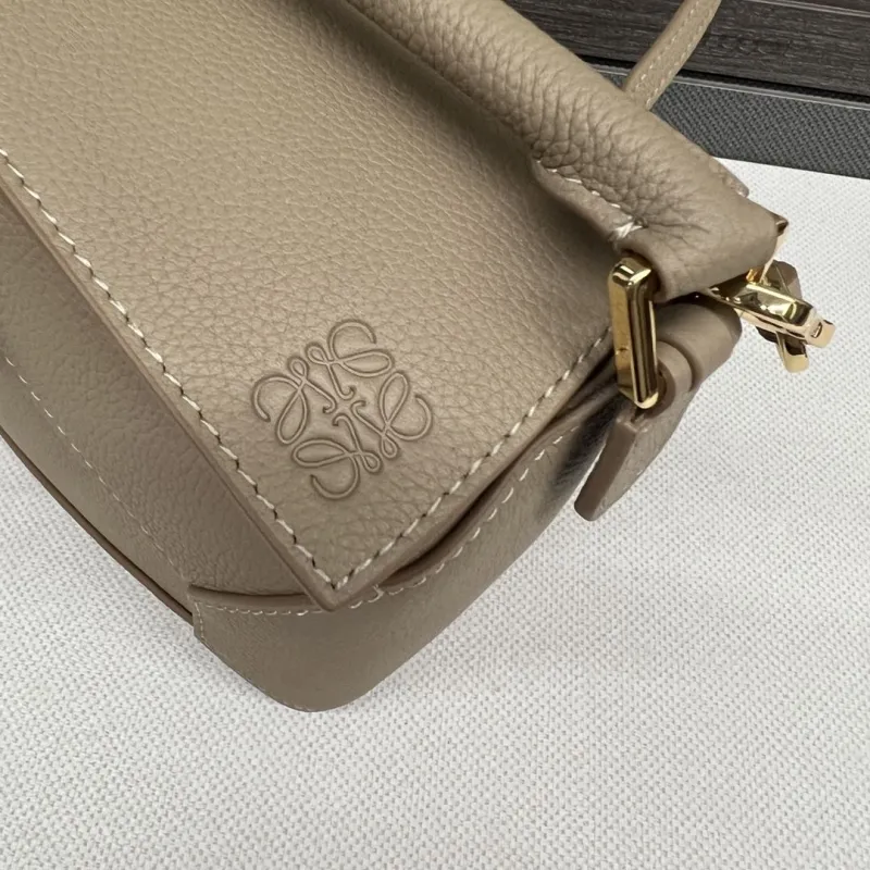 Loewe Beige Crossbody Bag 275 - Image 5