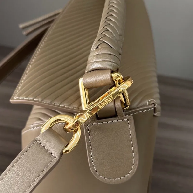 LOEWE Taupe Leather Crossbody Handbag 283 - Image 9