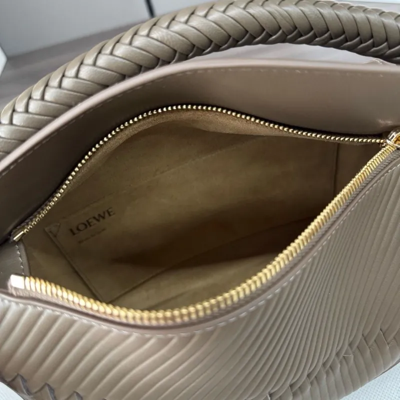 LOEWE Taupe Leather Crossbody Handbag 283 - Image 10