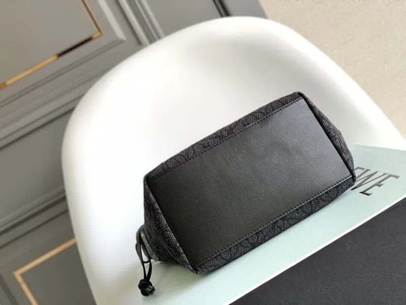 Loewe Black Shoulder Bag 285 - Image 5