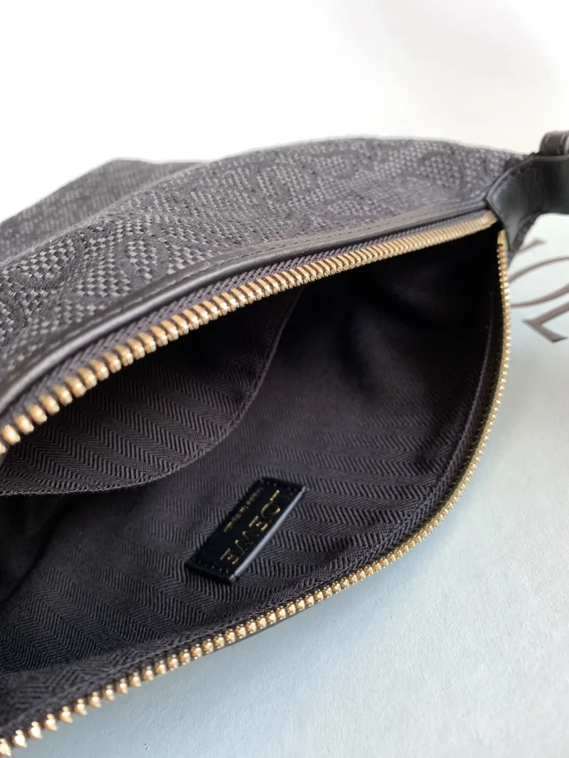 Loewe Black Shoulder Bag 285 - Image 8