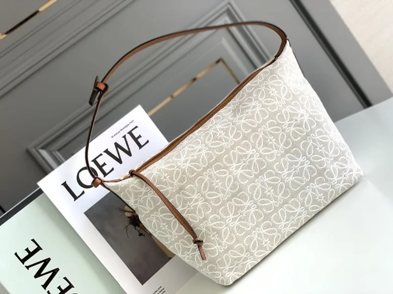 LOEWE White Canvas Hobo Shoulder Bag 286