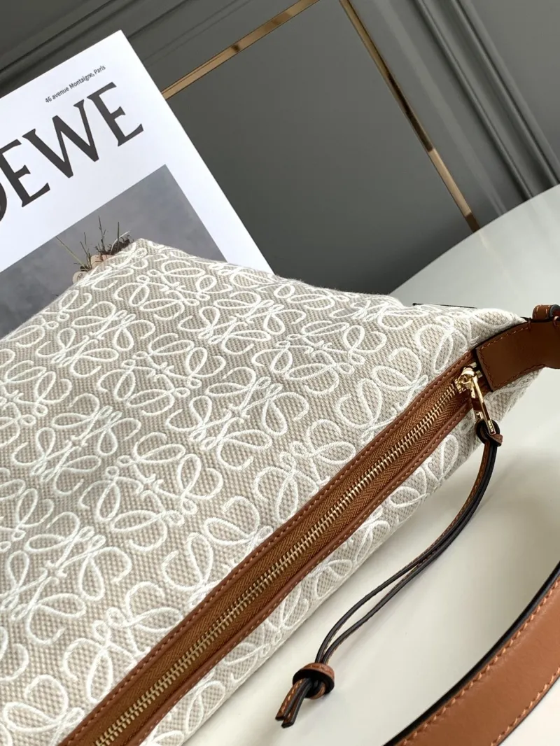 LOEWE White Canvas Hobo Shoulder Bag 286 - Image 6