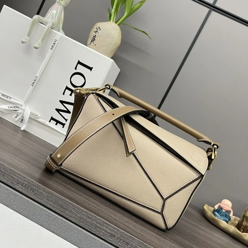 Loewe Beige Puzzle Shoulder Bag 288