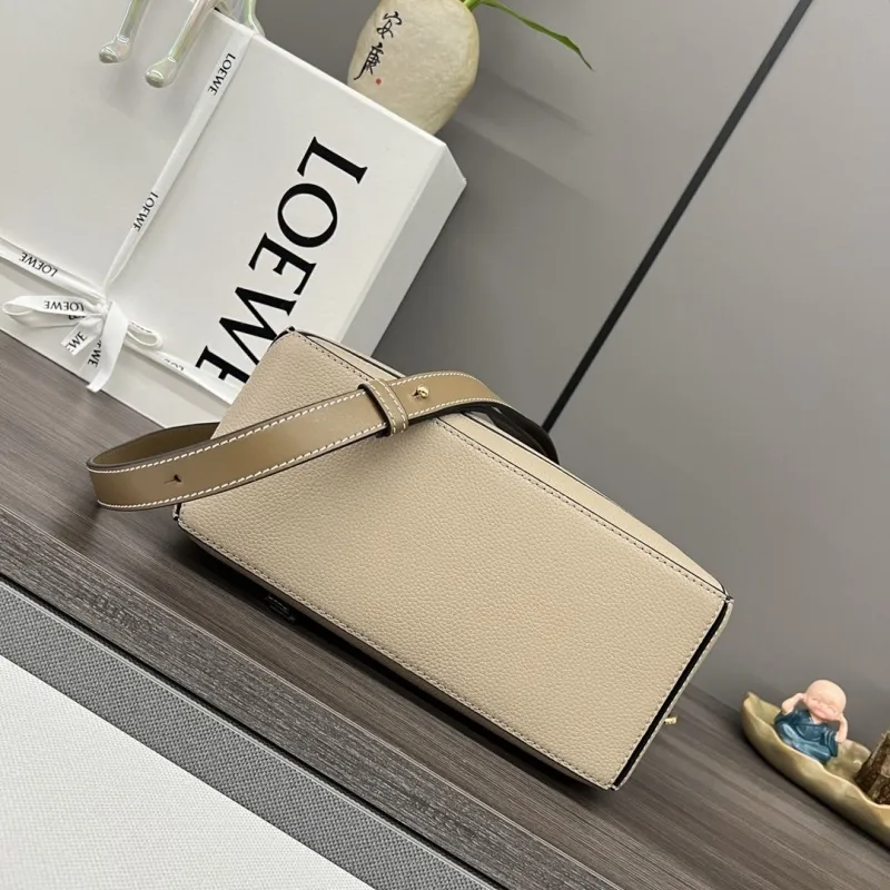 Loewe Beige Puzzle Shoulder Bag 288 - Image 4