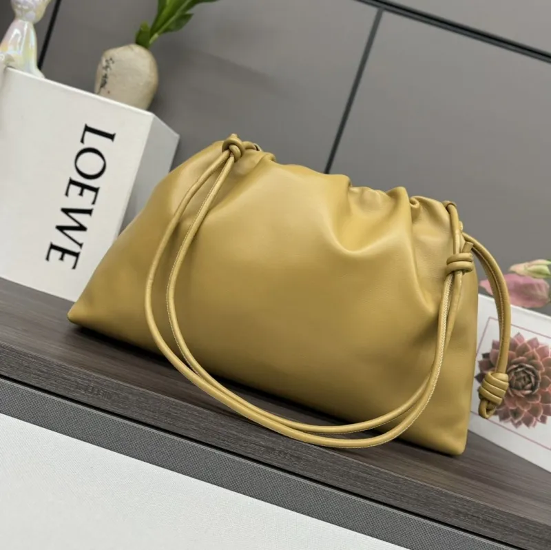 LOEWE Mustard Chain Drawstring Shoulder Bag 289 - Image 3