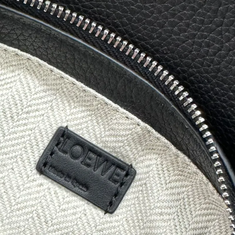 LOEWE Black Leather Crossbody Handbag 292 - Image 9
