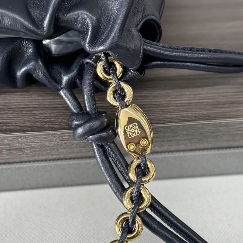 LOEWE Black Leather Chain Shoulder Bag - Image 5