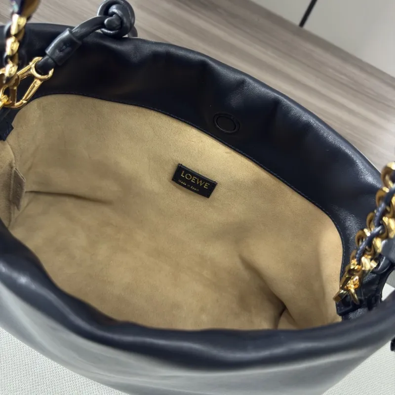 LOEWE Black Leather Chain Shoulder Bag - Image 8