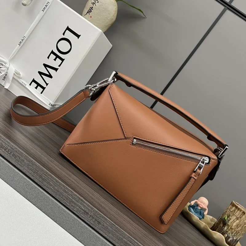 LOEWE Brown Puzzle Shoulder Bag 298 - Image 3