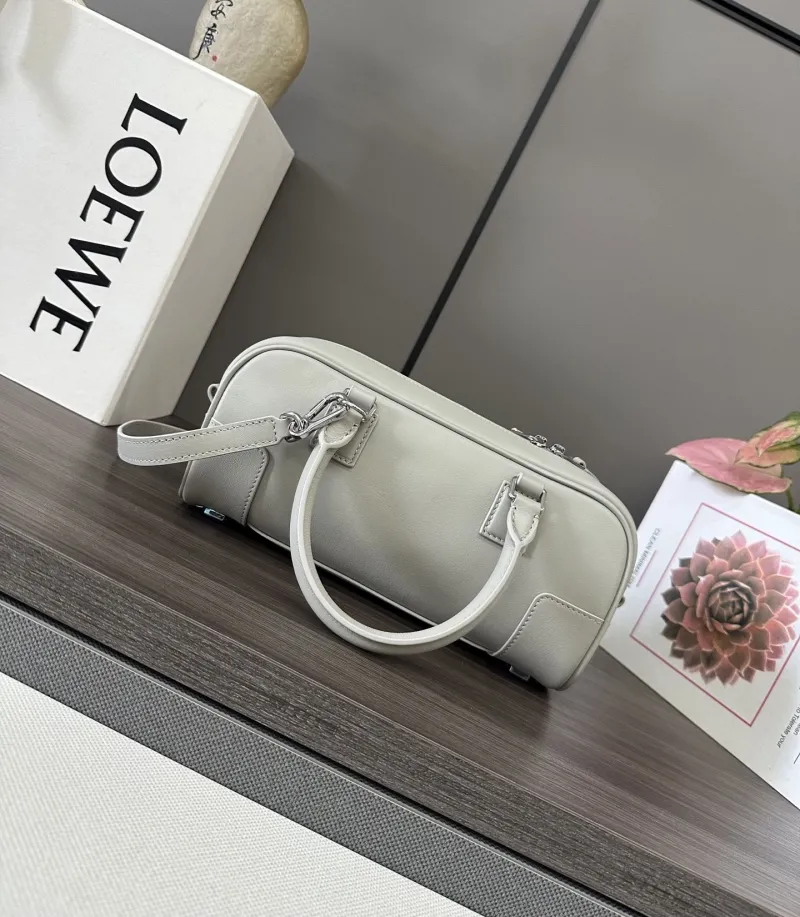 LOEWE 309 Gray Top Handle Leather Bag - Image 3